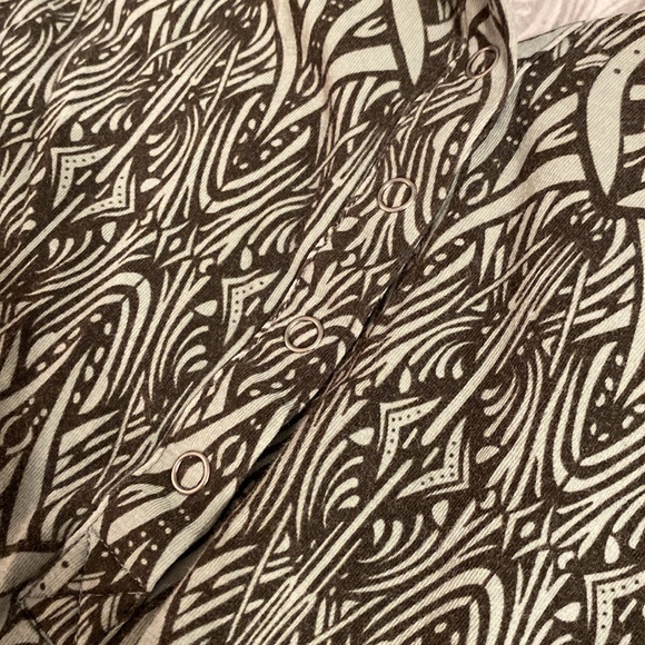 Cabi stretch long sleeve - Picture 6 of 6